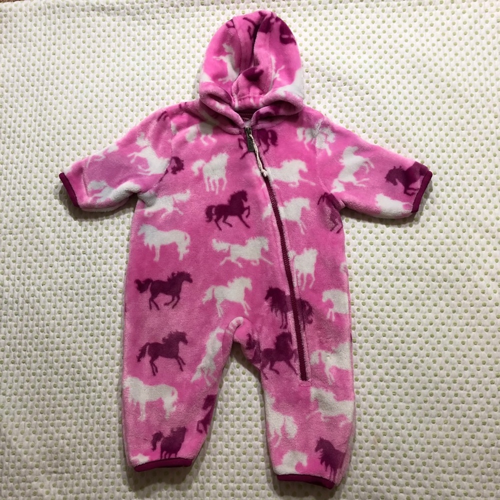 HATLEY - BABY GIRLS WINTER ONSIE SIZE 3-6 MONTHS